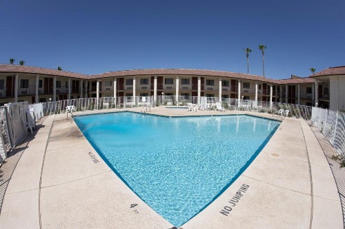Premier Inns Metro - image 11