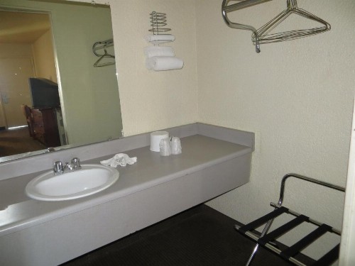 Premier Inns Metro - image 17