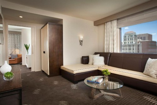 Kimpton Hotel Palomar Phoenix Cityscape an IHG Hotel - image 5