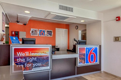 Motel 6-Phoenix AZ - North Bell Road - image 13