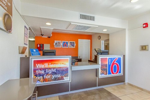 Motel 6-Phoenix AZ - North Bell Road - image 18