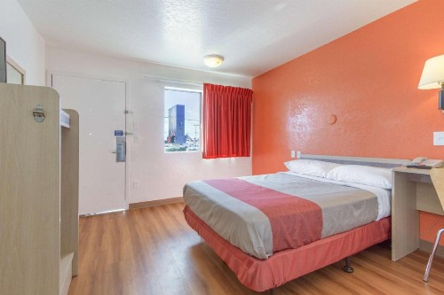 Motel 6-Phoenix AZ - North Bell Road - image 40