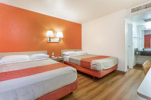Motel 6-Phoenix AZ - North Bell Road - image 7
