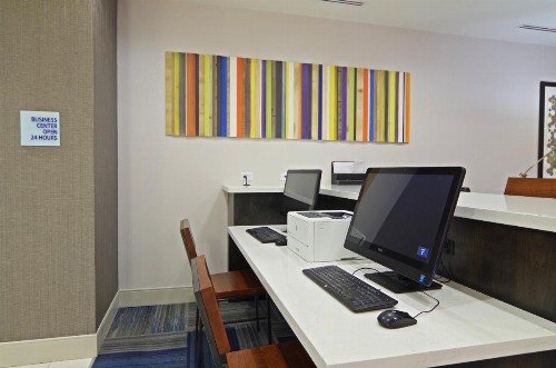 Holiday Inn Express & Suites - Phoenix North - Scottsdale an IHG Hotel - image 9