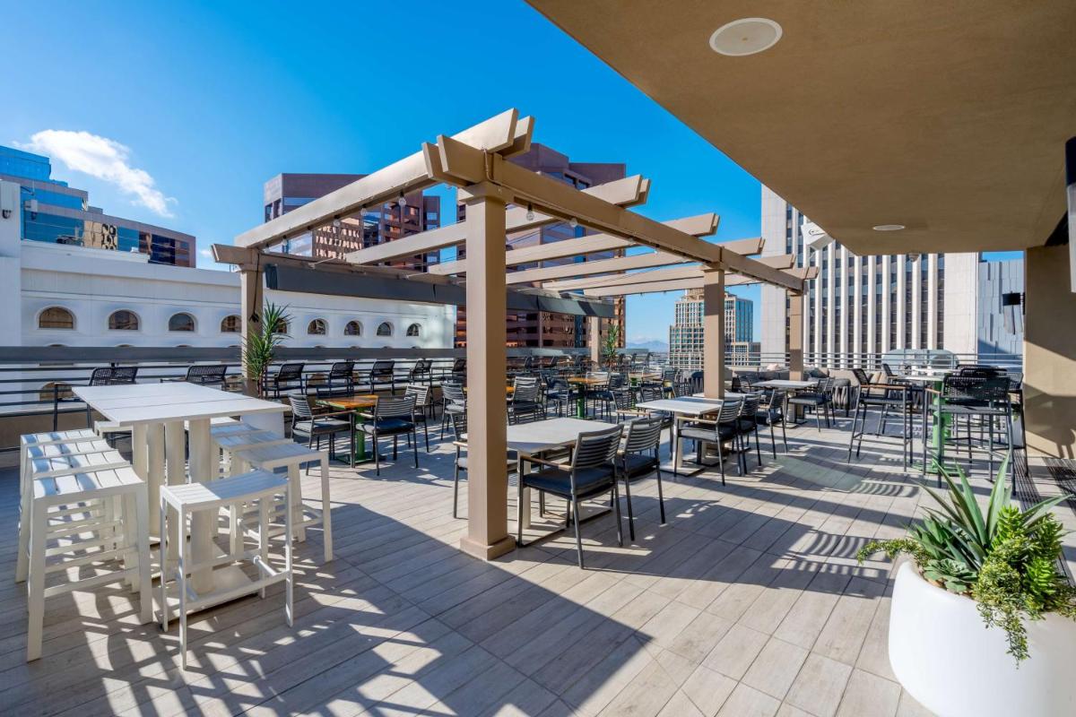 Hilton Garden Inn Phoenix Downtown - main image
