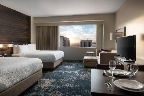 Residence Inn by Marriott Phoenix Downtown - image 5