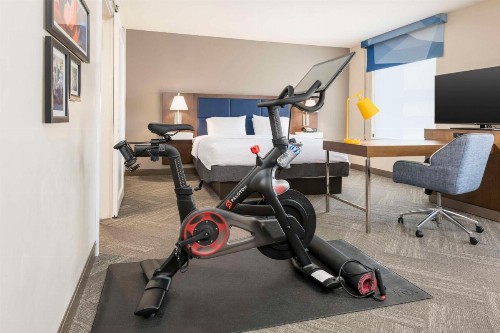 Hampton Inn & Suites Phoenix Downtown - image 12