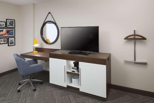 Hampton Inn & Suites Phoenix Downtown - image 8