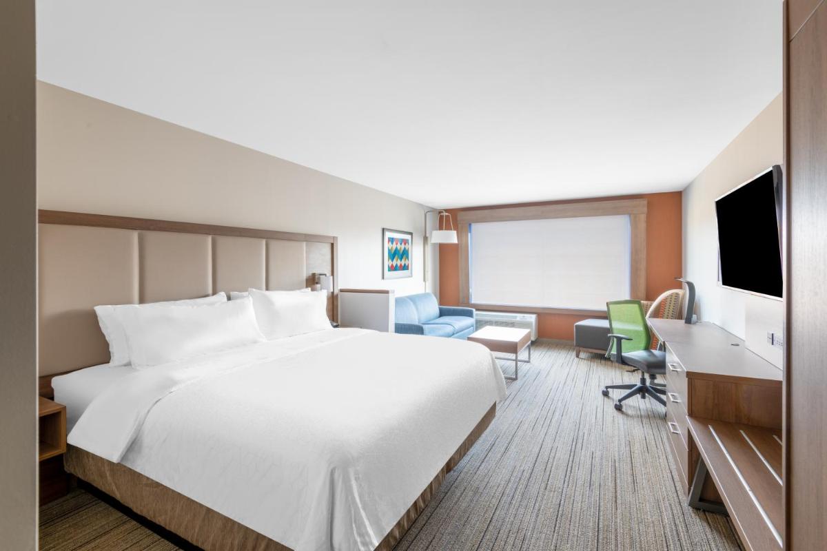 Holiday Inn Express & Suites - Phoenix - Airport North an IHG Hotel - image 5