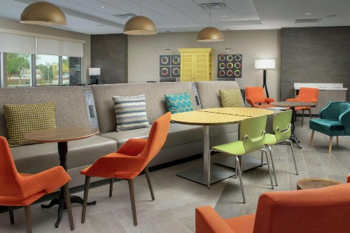 Home2 Suites By Hilton Phoenix Airport South - image 21