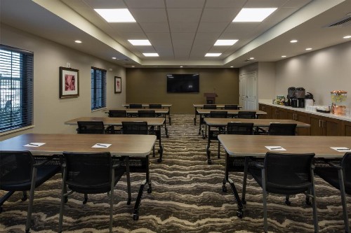 Staybridge Suites - Phoenix – Biltmore Area an IHG Hotel - image 37
