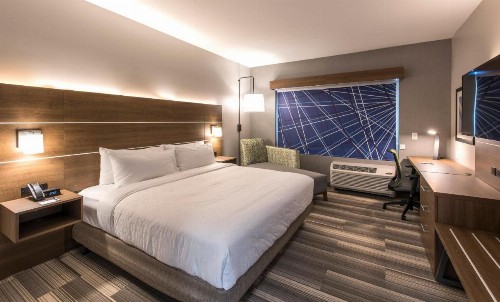 Holiday Inn Express & Suites - Phoenix North - Happy Valley an IHG Hotel - image 11