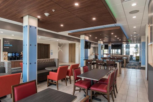 Holiday Inn Express & Suites - Phoenix North - Happy Valley an IHG Hotel - image 26