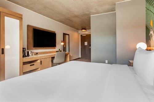 Cambria Hotel Downtown Phoenix - image 19