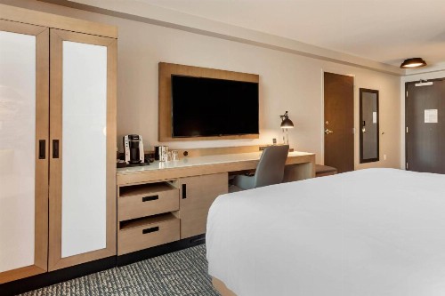 Cambria Hotel Downtown Phoenix - image 40