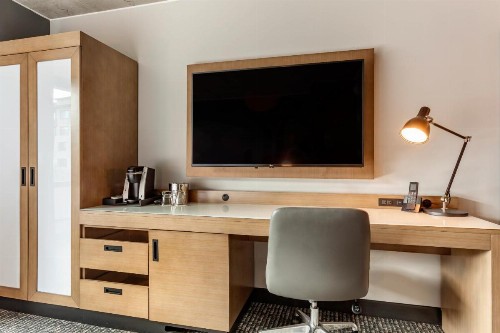 Cambria Hotel Downtown Phoenix - image 5