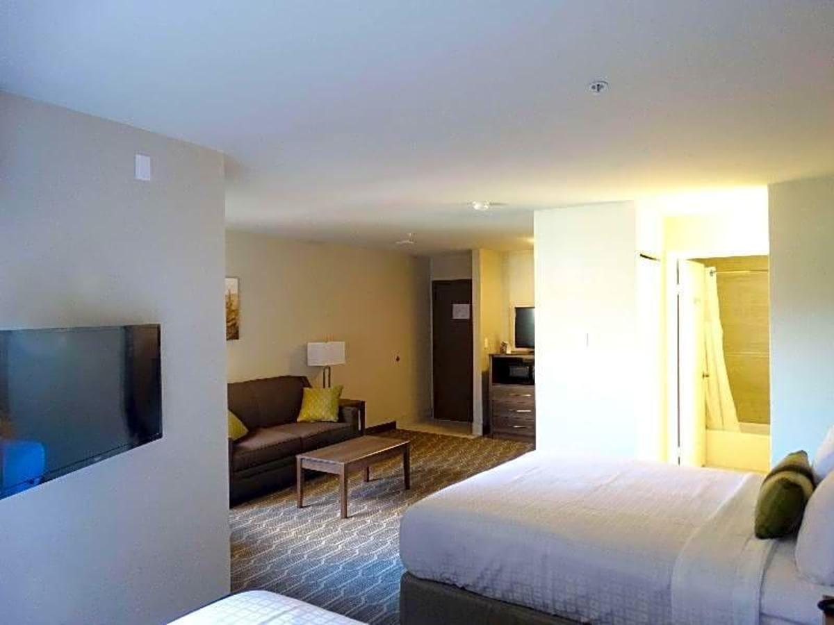 Best Western North Phoenix Hotel - image 2
