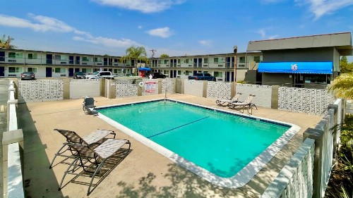 Angels Motel - image 25