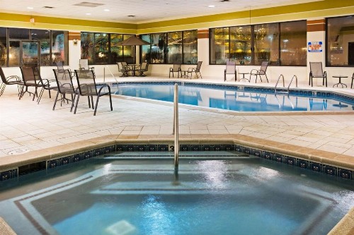 Holiday Inn Express Hotel & Suites Pigeon Forge an IHG Hotel - image 15