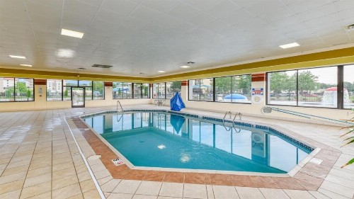 Holiday Inn Express Hotel & Suites Pigeon Forge an IHG Hotel - image 34