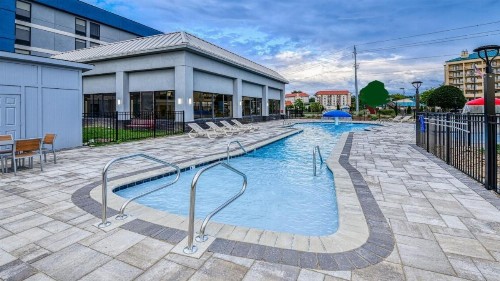 Holiday Inn Express Hotel & Suites Pigeon Forge an IHG Hotel - image 49