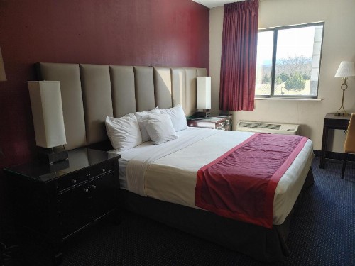 Hotel Pigeon Forge - image 49