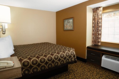 Guest Inn Pigeon Forge - image 10