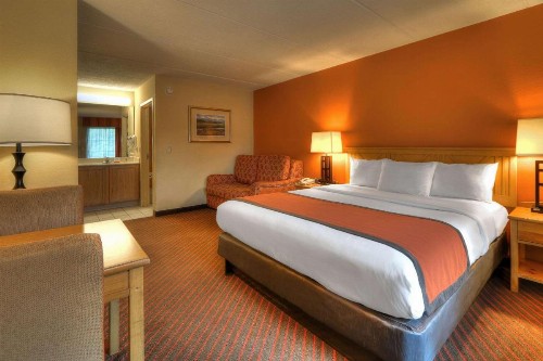Econo Lodge Riverside - image 15