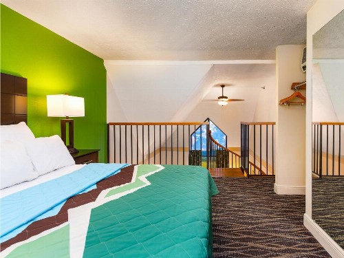 Country Cascades Waterpark Resort - image 26