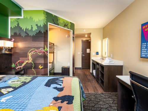 Country Cascades Waterpark Resort - image 30