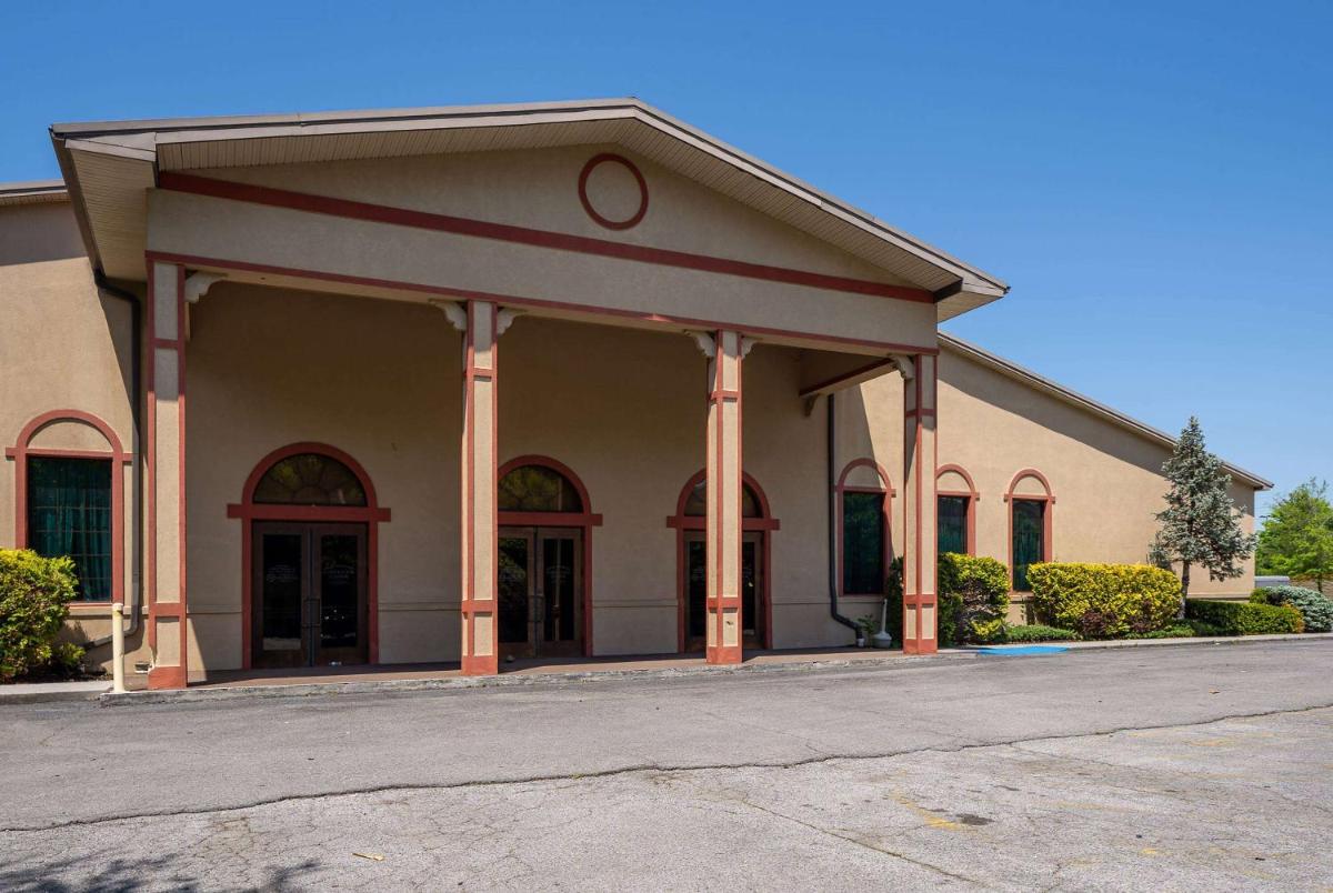 Evergreen Smoky Mountain Lodge & Convention Center - image 3