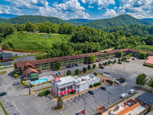 Evergreen Smoky Mountain Lodge & Convention Center - image 31