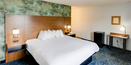 Park Grove Inn - image 23