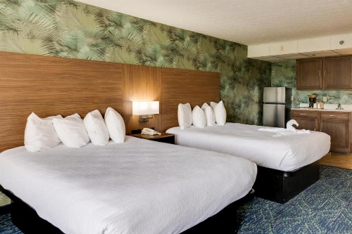 Park Grove Inn - image 41