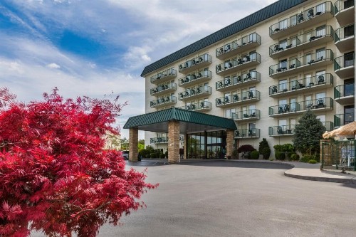 Park Grove Inn - image 5