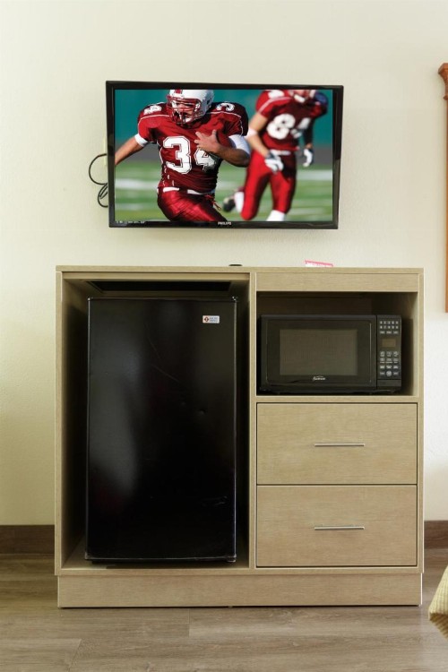 Red Roof Inn & Suites Pigeon Forge Parkway - image 29