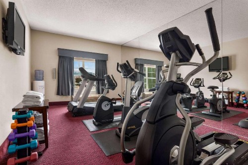 Ramada by Wyndham Pigeon Forge North - image 27