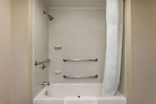 Ramada by Wyndham Pigeon Forge North - image 47