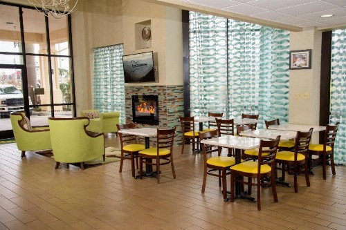 Pigeon River Inn - image 22