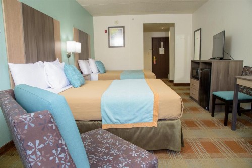 Pigeon River Inn - image 33