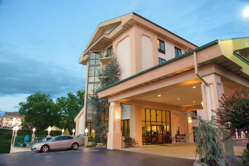 Pigeon River Inn - image 5