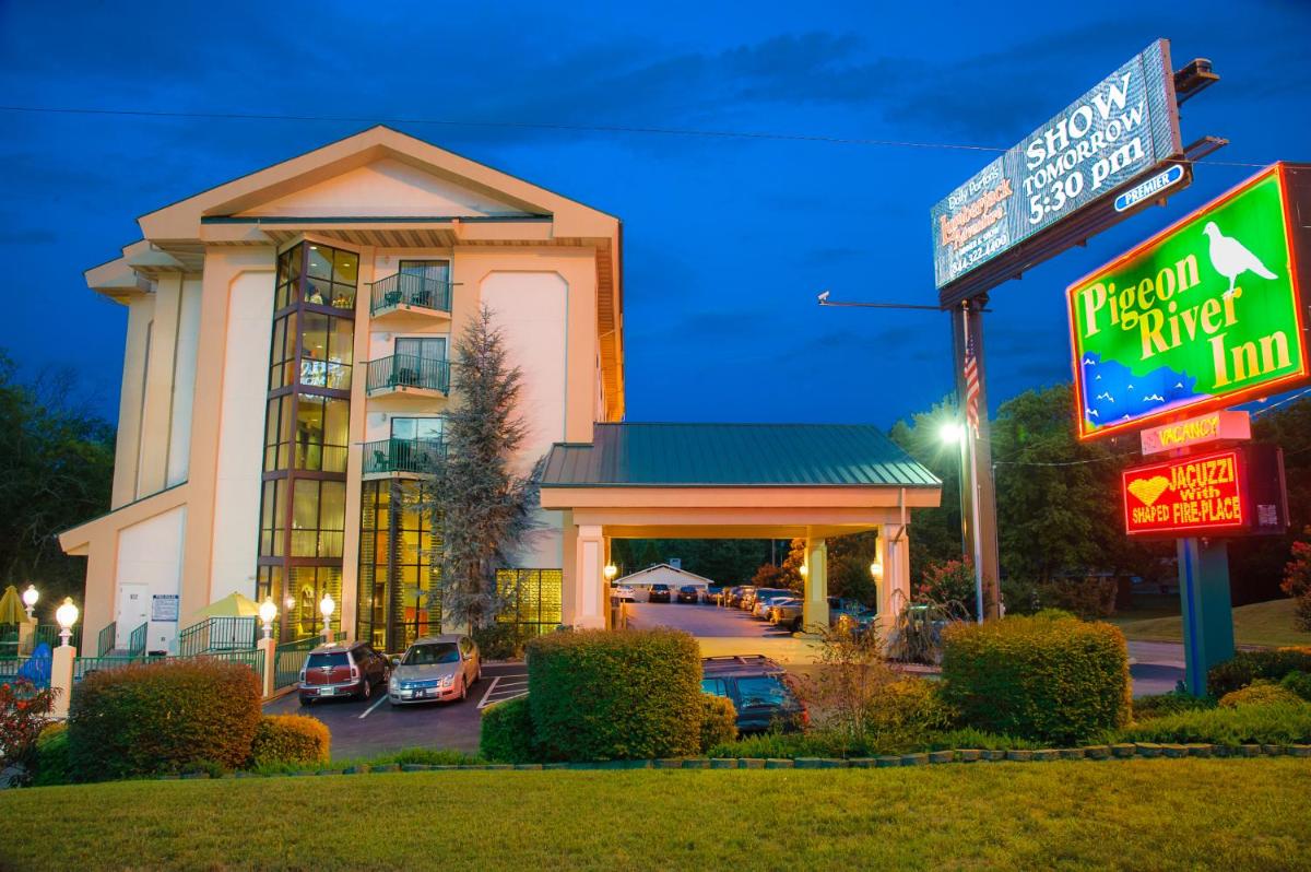 Pigeon River Inn - image 6