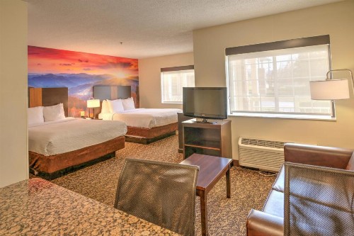 MainStay Suites Conference Center Pigeon Forge - image 43