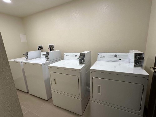 Comfort Suites Mountain Mile Area - image 8
