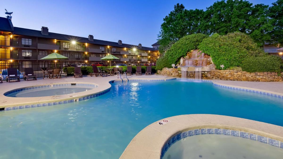 Best Western Plaza Inn - image 2