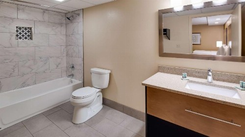Best Western Plaza Inn - image 29