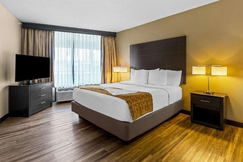 Best Western Toni Inn - image 24