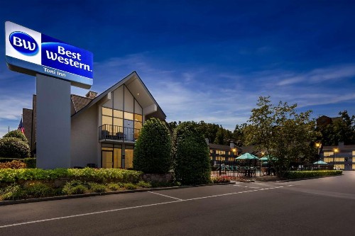 Best Western Toni Inn - image 30