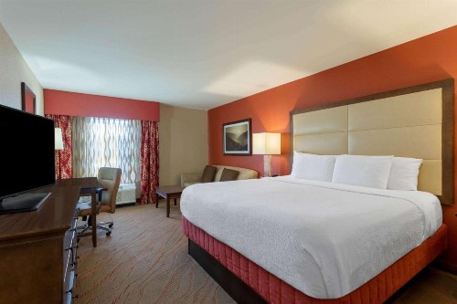 La Quinta by Wyndham Pigeon Forge - image 22