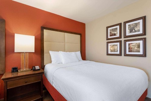 La Quinta by Wyndham Pigeon Forge - image 27